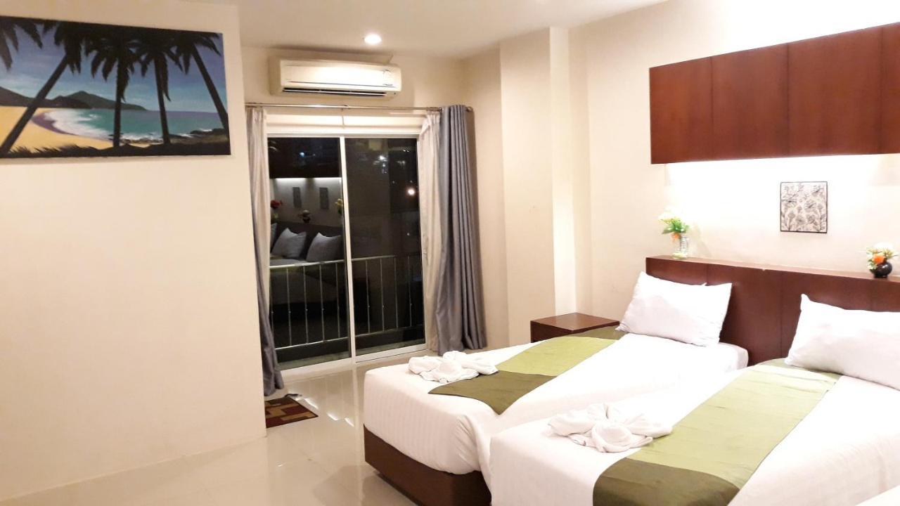 7 Sky Residency Hotel Patong Exterior foto