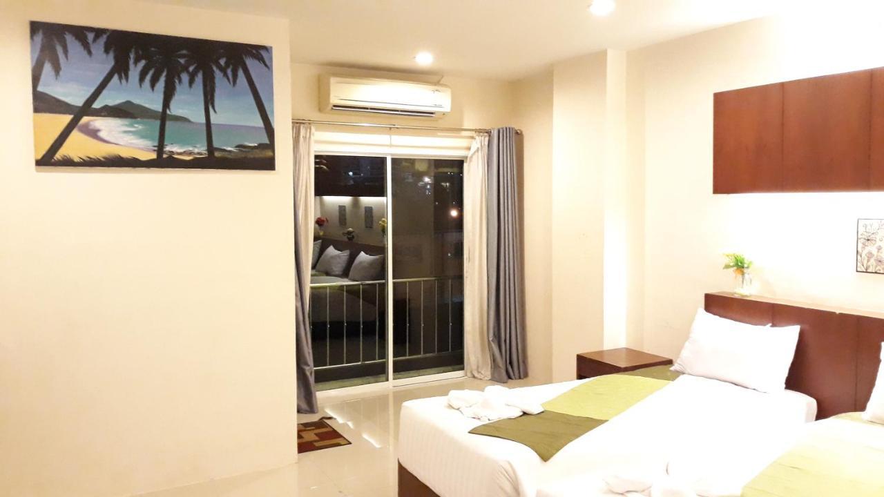 7 Sky Residency Hotel Patong Exterior foto